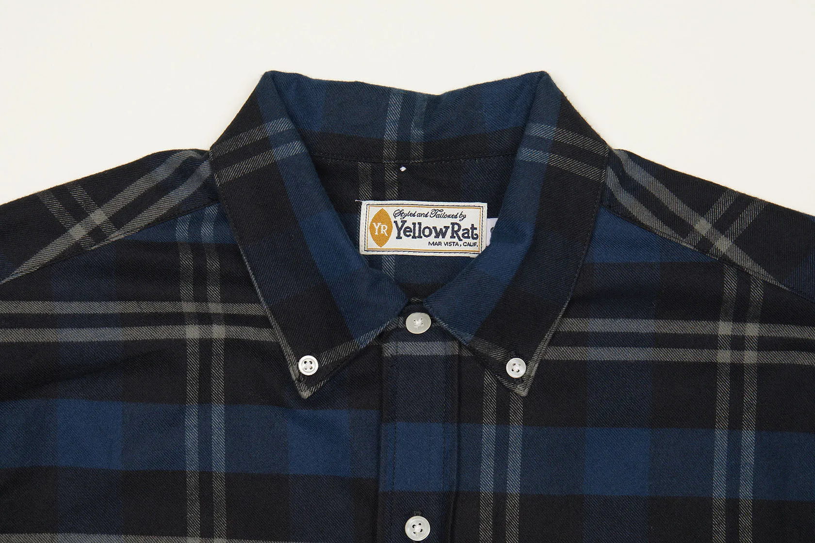 Convertible Collar Button-down Shirt (Navy x Black)