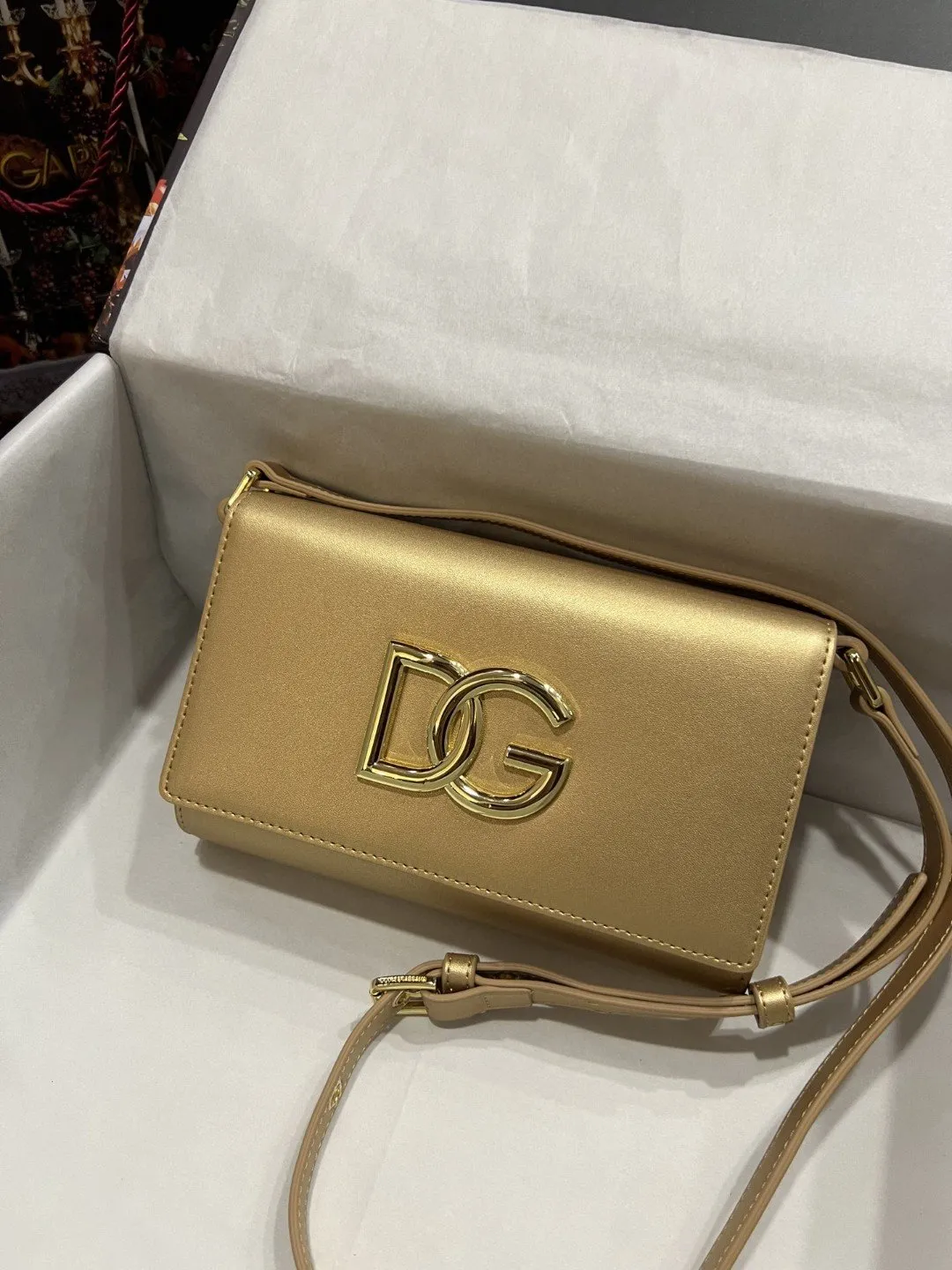 DG 3.5 Clutch Gold For Women 8.3in/21cm DG 