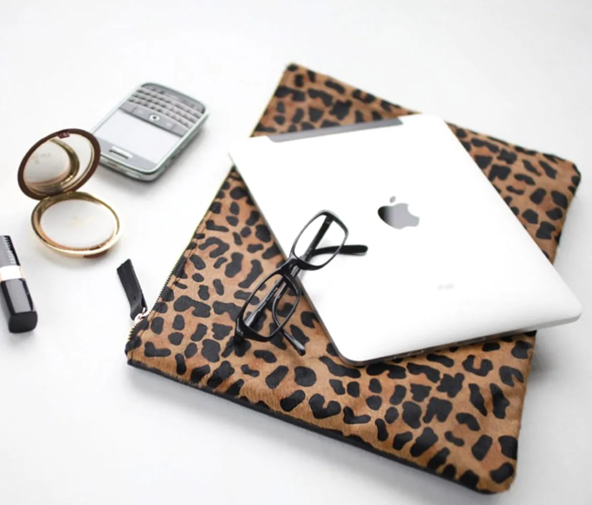 Leopard Clutch