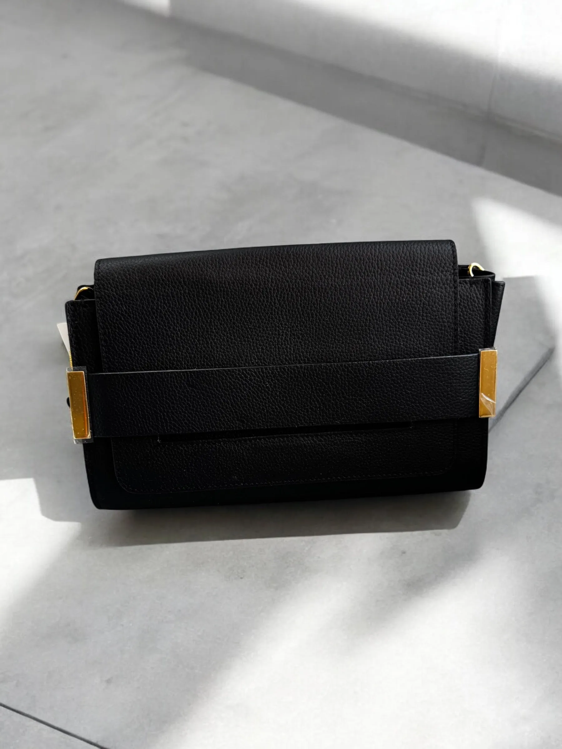 Makeda - Chloe Leather Clutch Bag