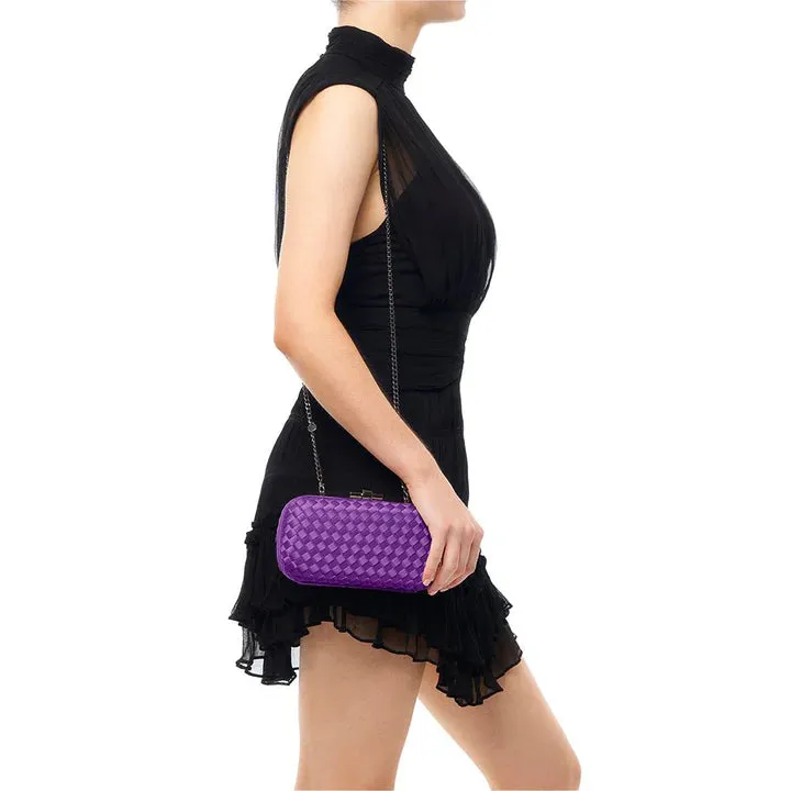 OB2112 EVELY7N WOVEN CLUTCH