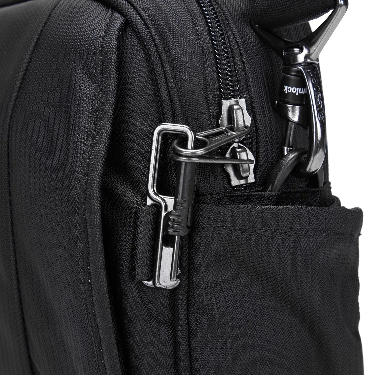 Pacsafe Metrosafe LS200 Anti-Theft Crossbody