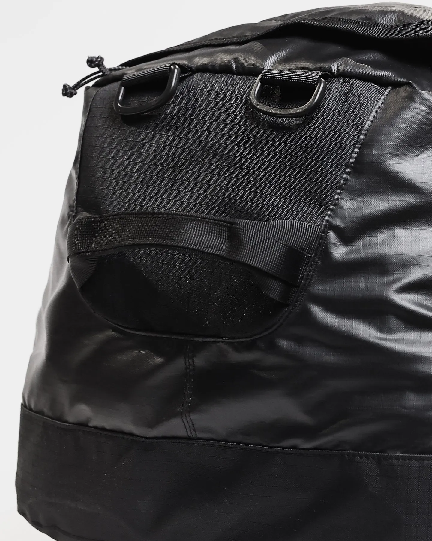 PYRA Duffle Bag Black