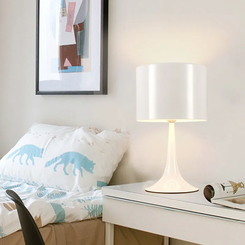 Replica Spun Light Drum Table Lamp