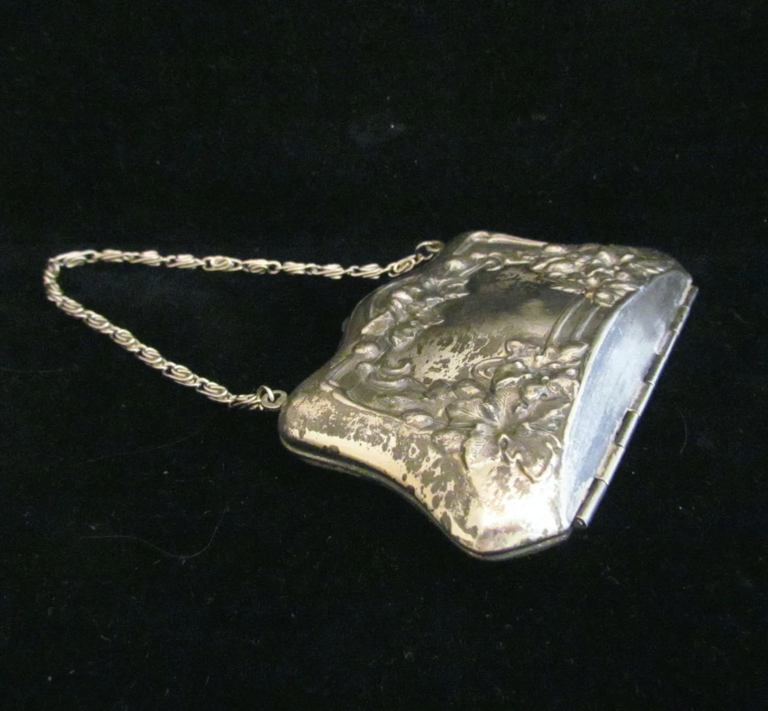 Silver Victorian Compact Purse 1900s Coin Purse Antique Change Wristlet Purse