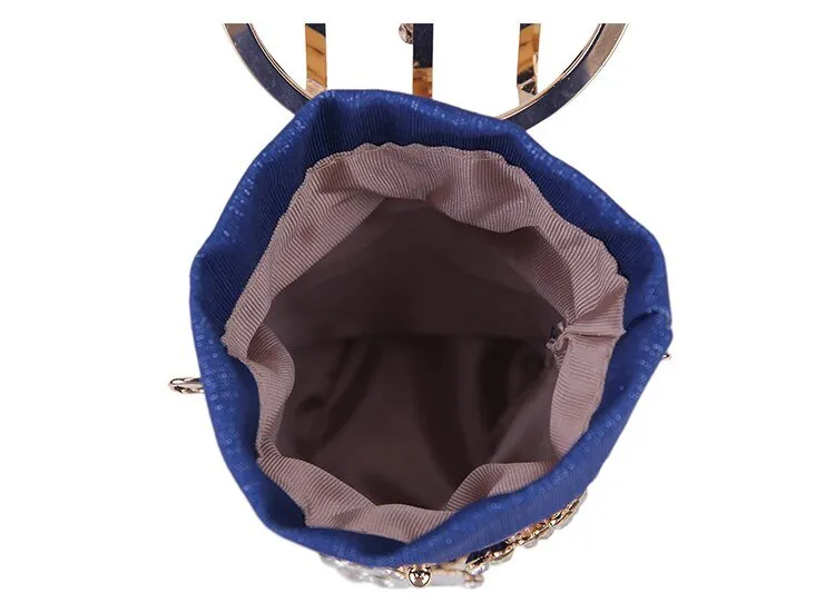 Star Diamond Hollow Cage Clutch With Pearl Chains