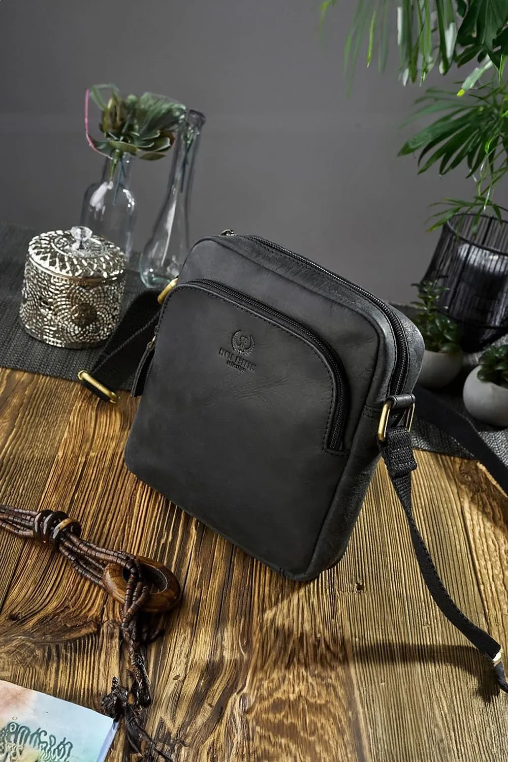 TEEK - Squared Natural Leather Bag