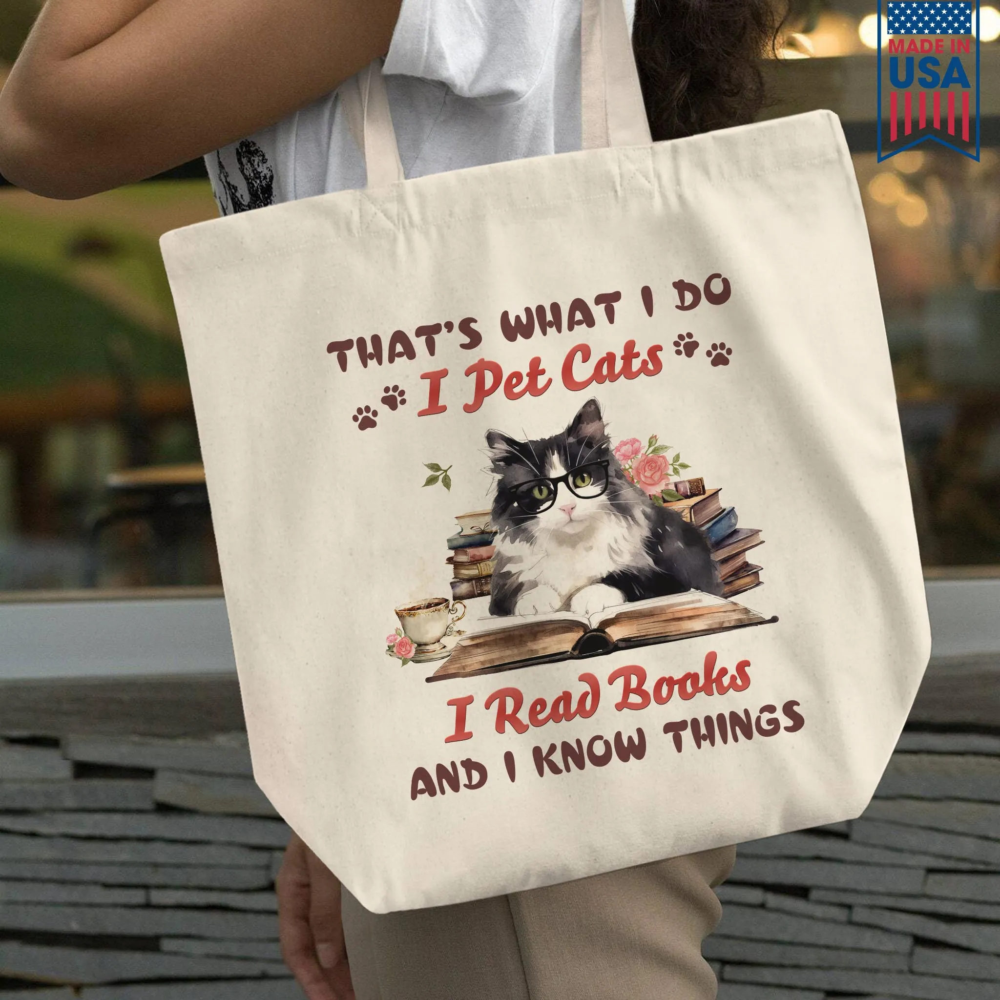 That's What I Do I Pet Cats I Read Books And I Know Things Book Lovers Gift TBW341