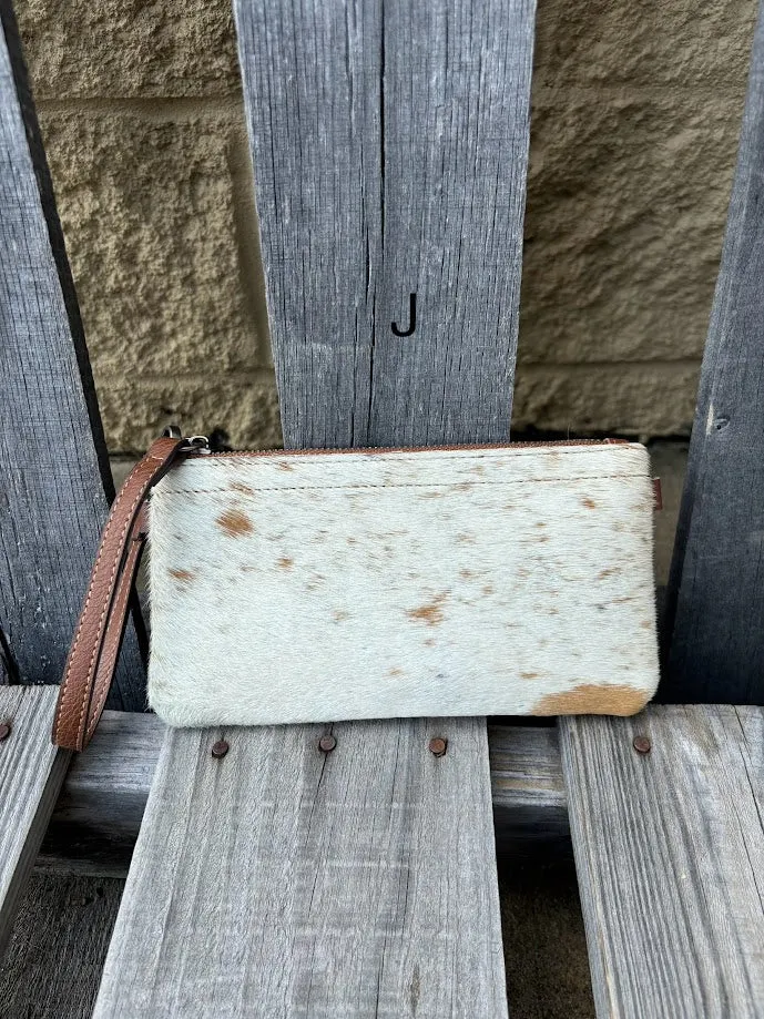 Top Notch Accessories Cowhide Wristlet Purse In Brown 3071BR