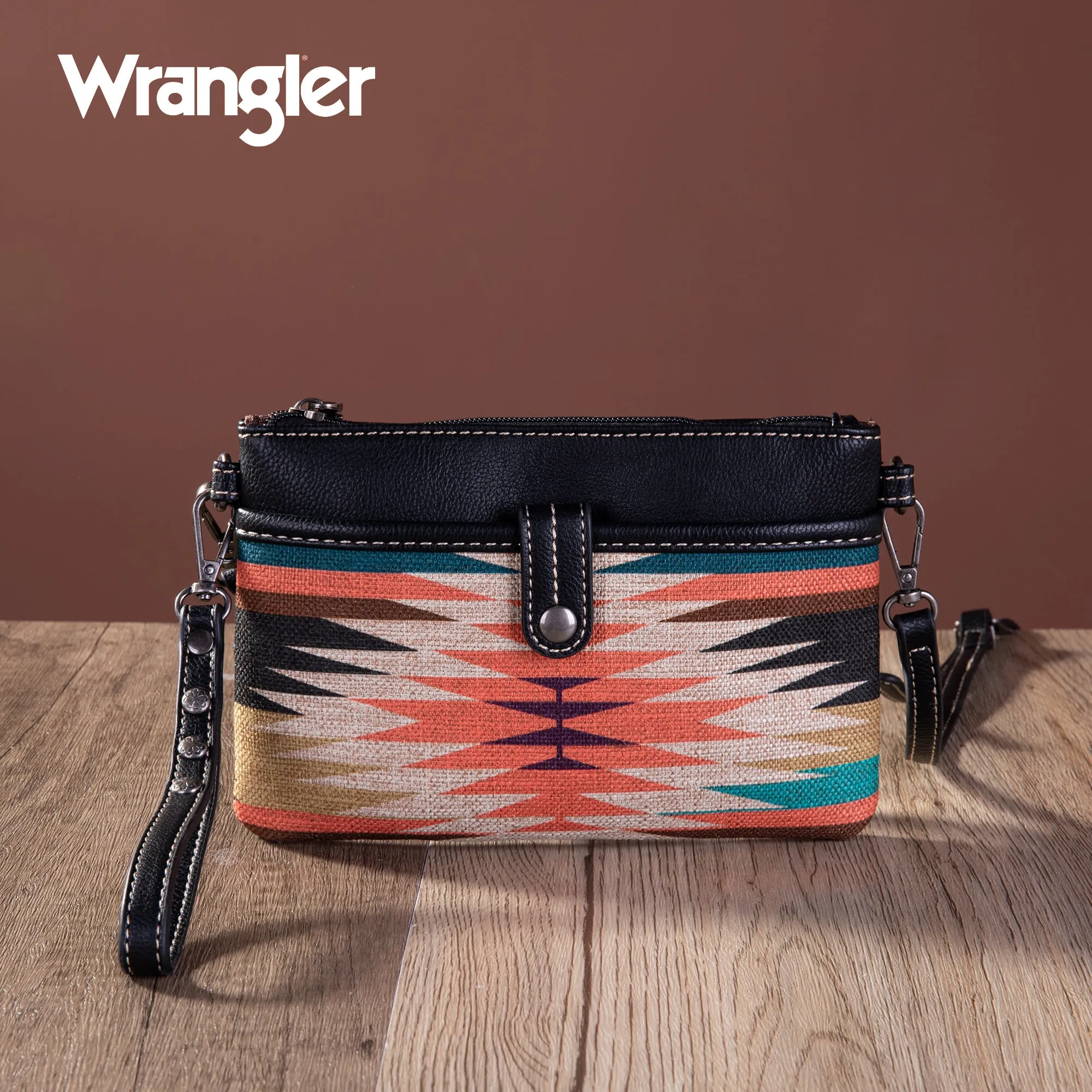 WG52-C181 Wrangler Southwestern Art Print Clutch/Crossbody